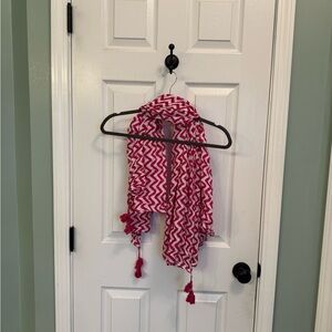 Target Kids Red and White Zigzag Scarf